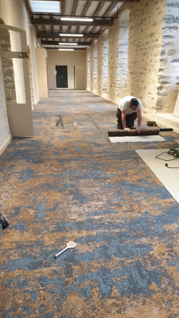 Pose de revêtement de sol textile Flotex à Muzillac - Le Bel & Associés